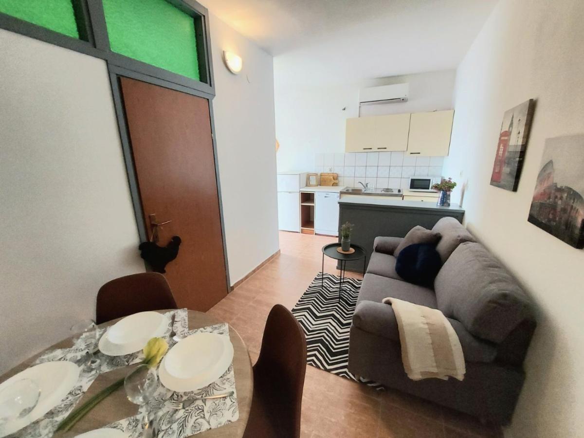 Apartmani Seaview Ljubač Exterior foto